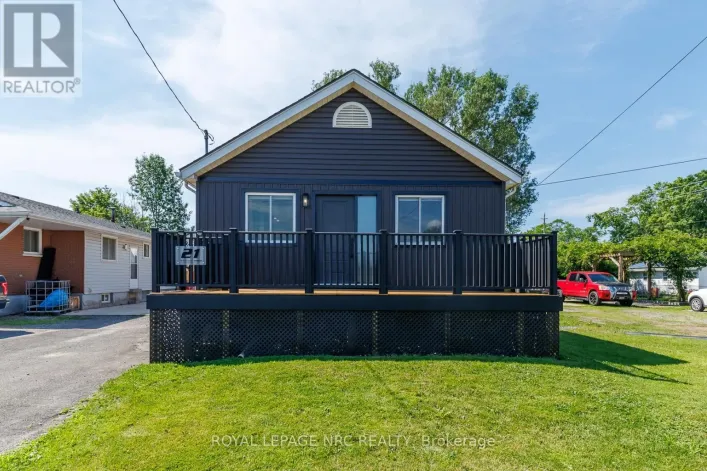 21 HURON STREET, Welland