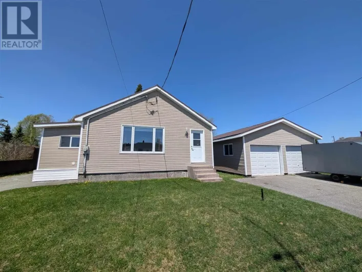 21 Joliet ST, Wawa