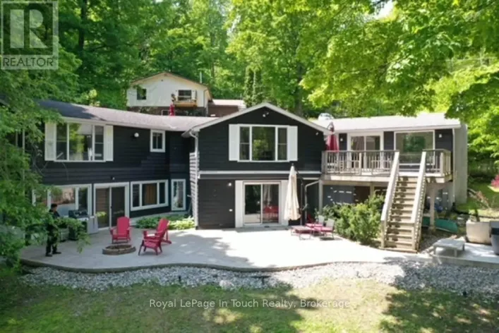 21 LAKEVIEW CRESCENT, Tiny