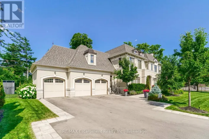 21 LAMBERT COMMON, Oakville