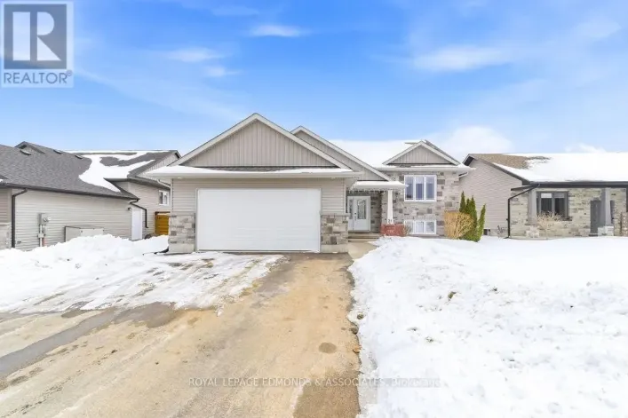 21 LIAM STREET, Petawawa