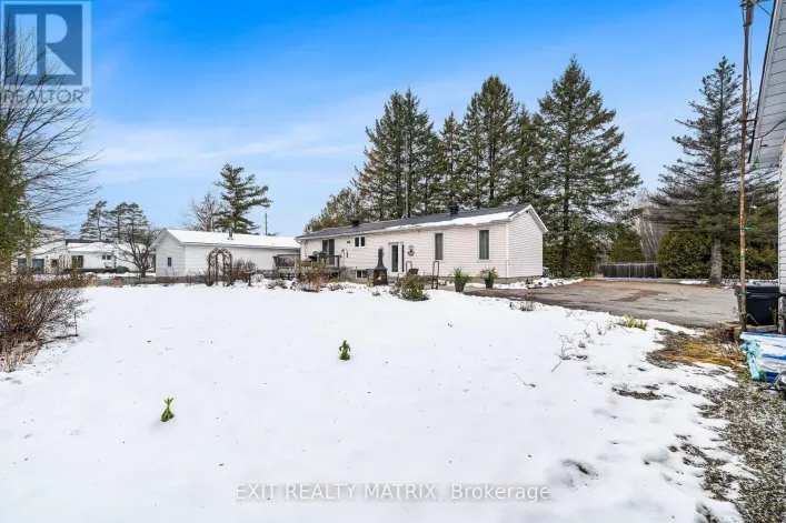 21 LINDA STREET, The Nation