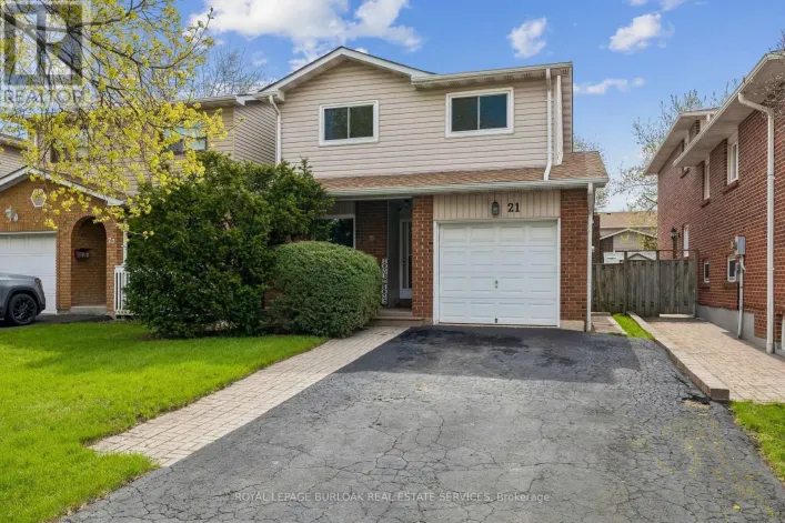21 LIONSHEAD LOOKOUT, Brampton