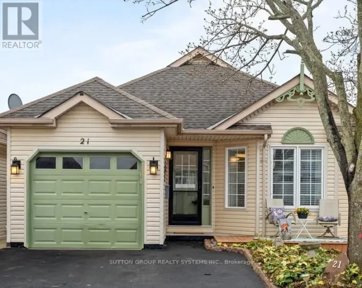 21 LONG POINT BOULEVARD, Norfolk