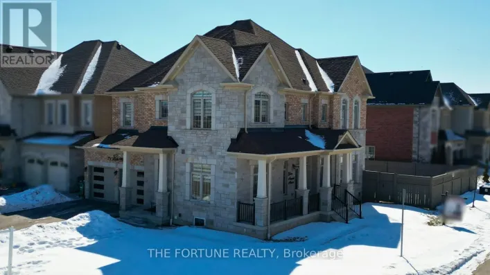 21 LYLE WAY N, Brampton