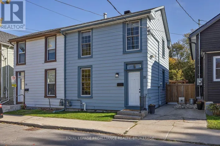 21 MAIN STREET, Kingston