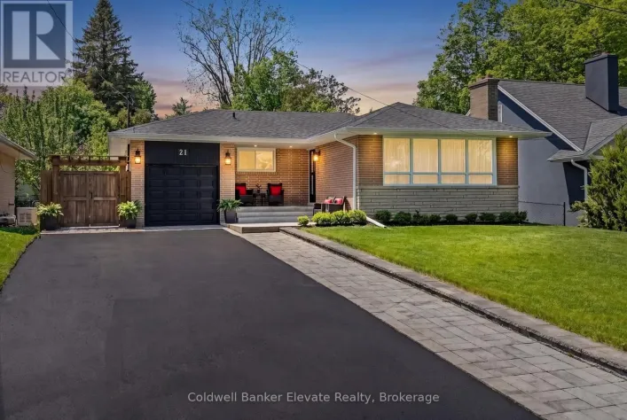 21 MARKET STREET, Halton Hills