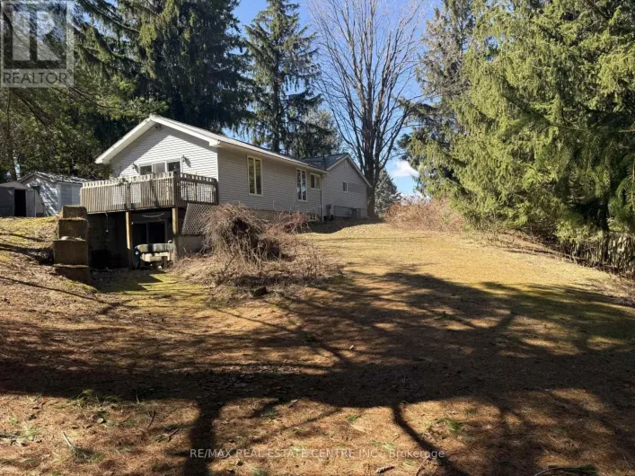 21 MCCUTCHEON ROAD, Mulmur