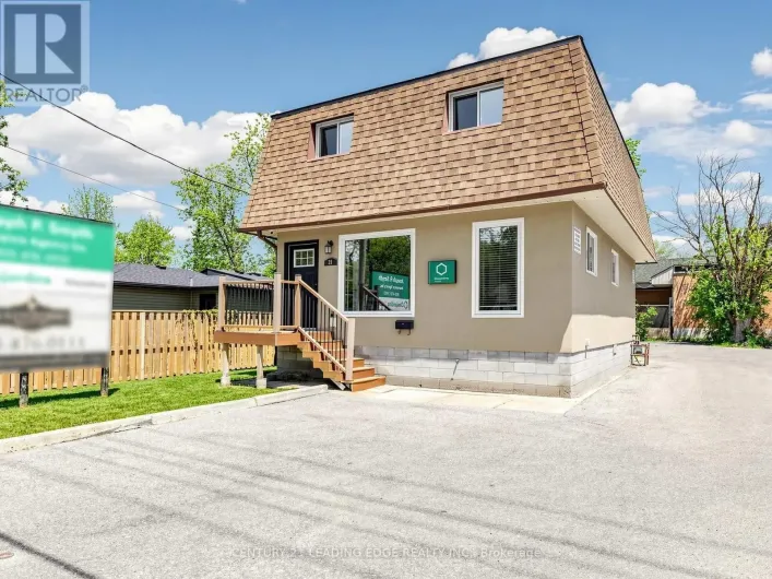21 METRO ROAD S, Georgina