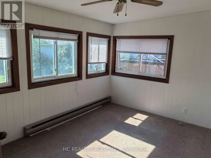 21 NORCROSS ROAD, Toronto