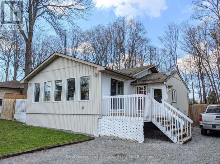 21 PLEASURE STREET, Kawartha Lakes