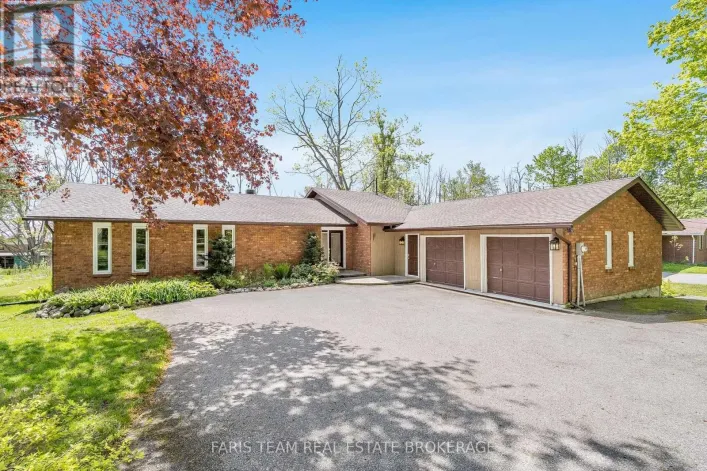 21 POPLAR CRESCENT, Oro-Medonte