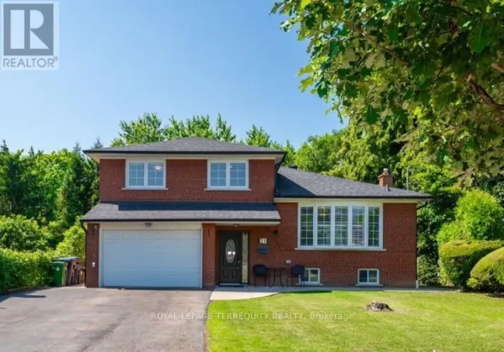 21 PYLON PLACE, Toronto