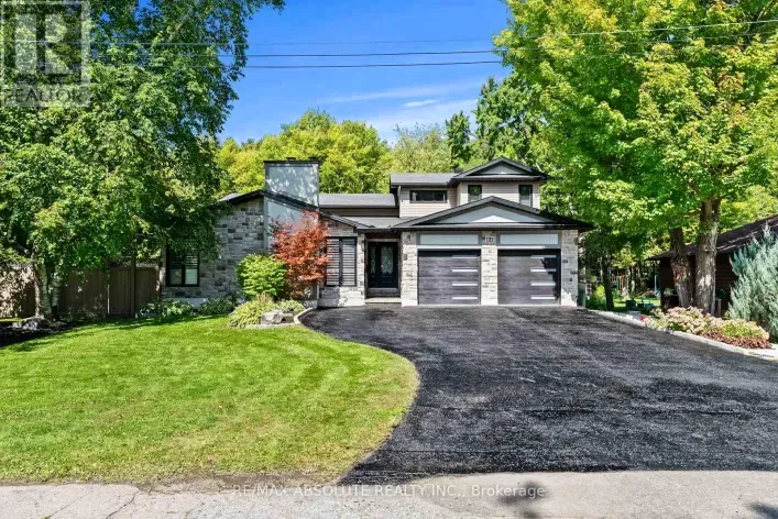 21 REVOL ROAD, Ottawa