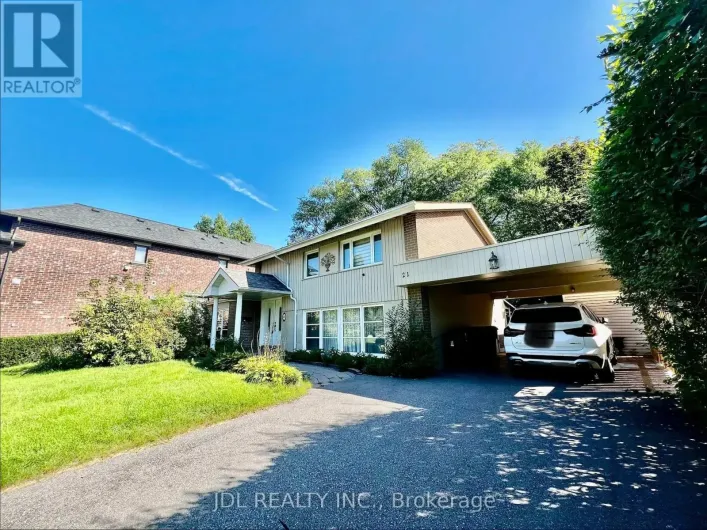 21 RIALTO DRIVE, Toronto