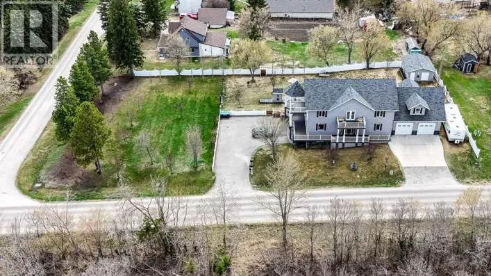 21 Rosedale Avenue, Rural Lacombe County