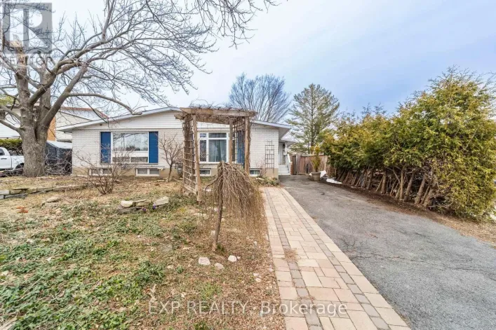 21 SOUTHVIEW CRESCENT, Ottawa