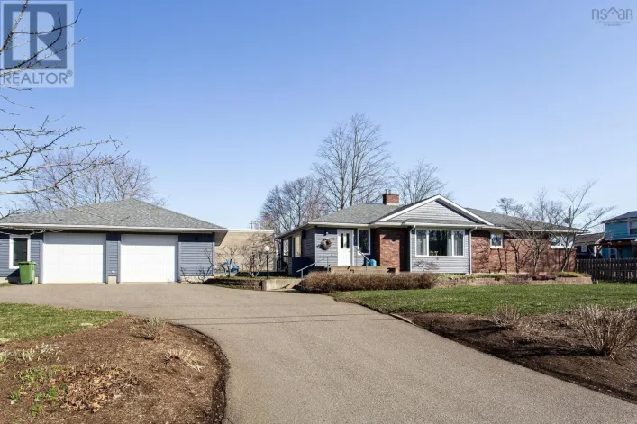 21 Spring Garden Road, Middleton