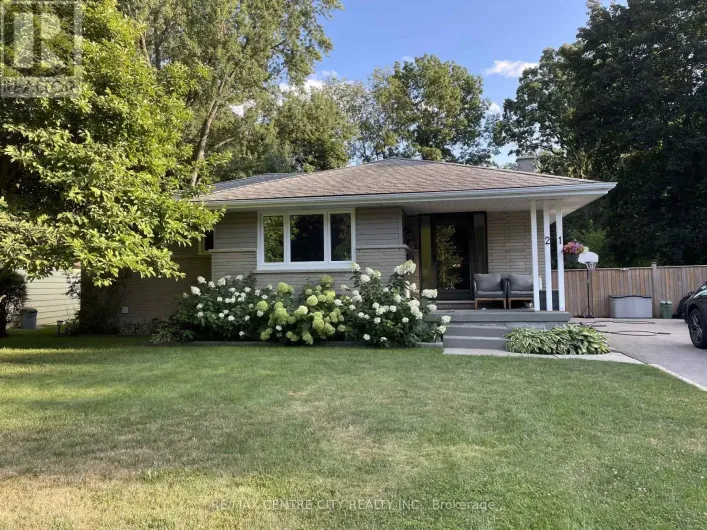 21 STRATHCONA DRIVE, London East