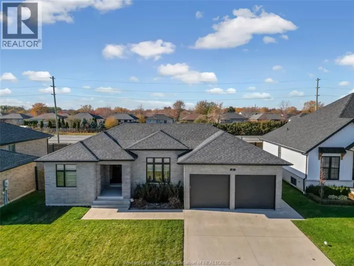 21 Sunningdale DRIVE, Leamington