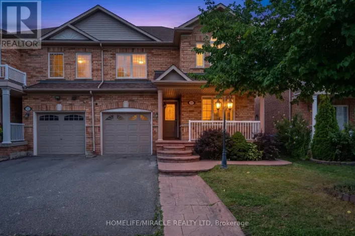 21 TOPIARY LANE, Brampton