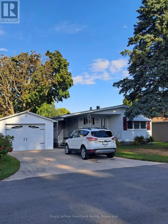 21 VELMA STREET, Strathroy-Caradoc