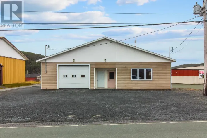 21 Veterans Way, Placentia