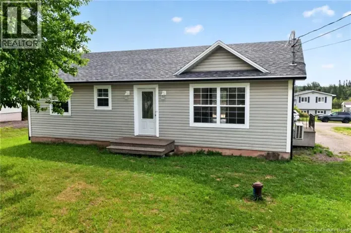 House for sale: 21 Wortman, Salisbury