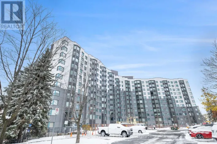 210 - 1025 GRENON AVENUE, Ottawa