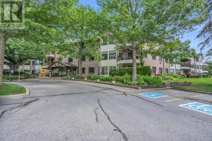 210 - 111 GREW BOULEVARD, Georgina