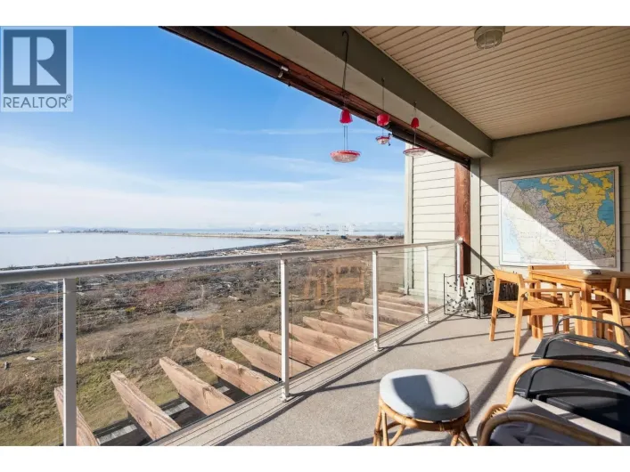 210 1120 TSATSU SHORES DRIVE, Tsawwassen