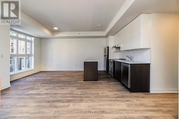 210 - 140 CANON JACKSON DRIVE, Toronto