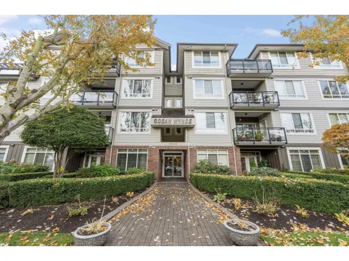 210 15368 17A AVENUE, Surrey