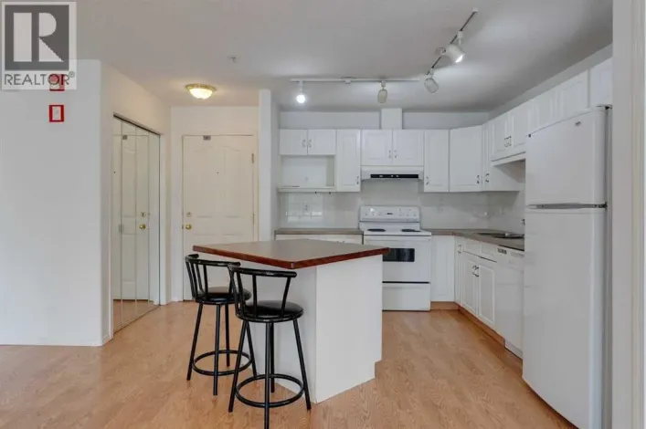 210, 165 Manora Place NE, Calgary