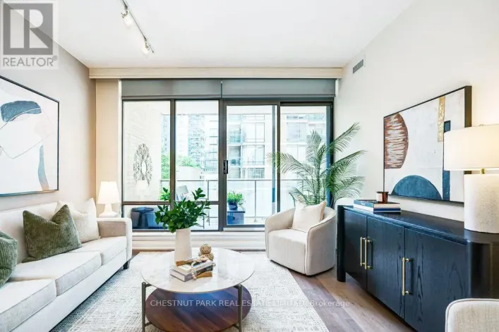 210 - 18 YORKVILLE AVENUE, Toronto
