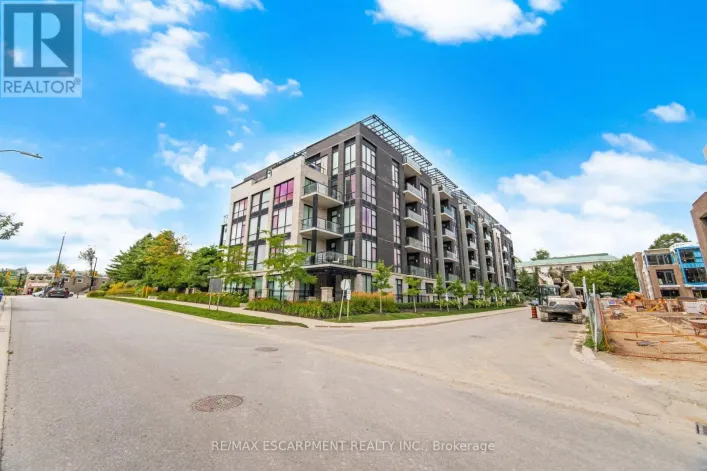210 - 42 MILL STREET, Halton Hills