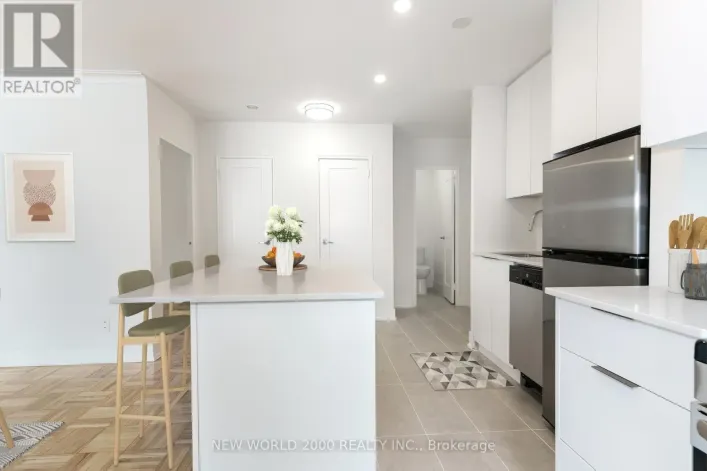 210 - 49 GLEN ELM AVENUE, Toronto