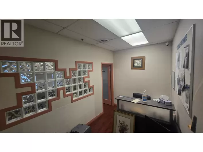 210 515 W PENDER STREET, Vancouver