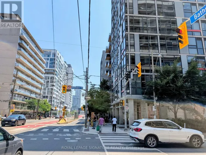 210 - 60 BATHURST STREET, Toronto