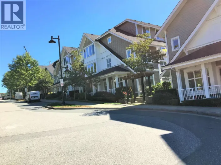 210 618 LANGSIDE AVENUE, Coquitlam