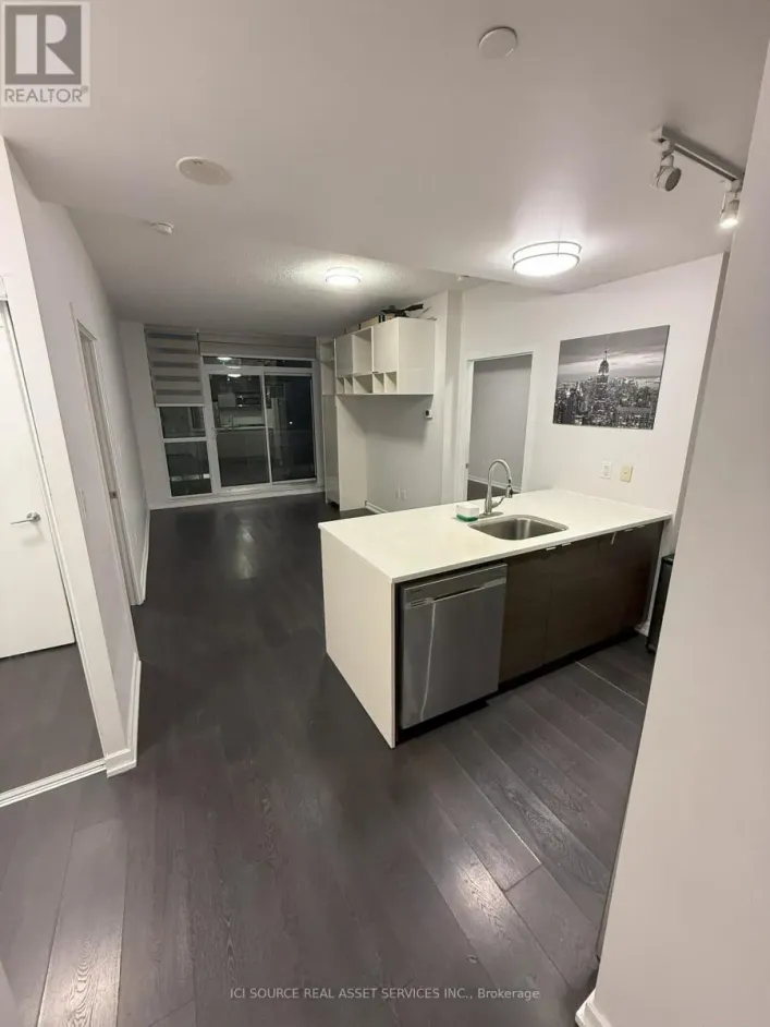 210 - 62 FOREST MANOR ROAD, Toronto