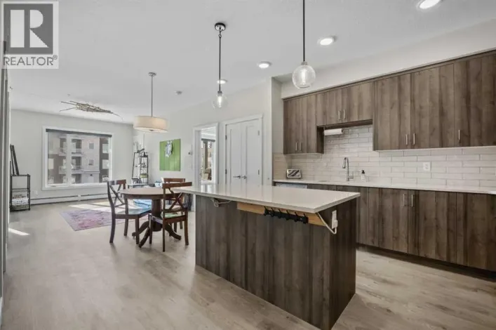 210, 660 Shawnee Square SW, Calgary