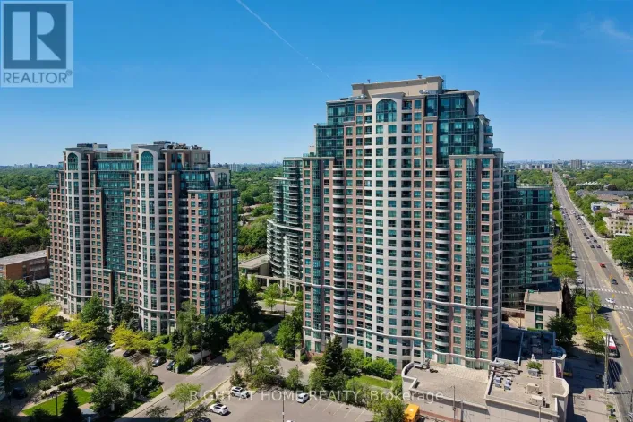 210 - 7 LORRAINE DRIVE, Toronto