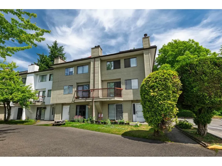 210 7144 133B STREET, Surrey