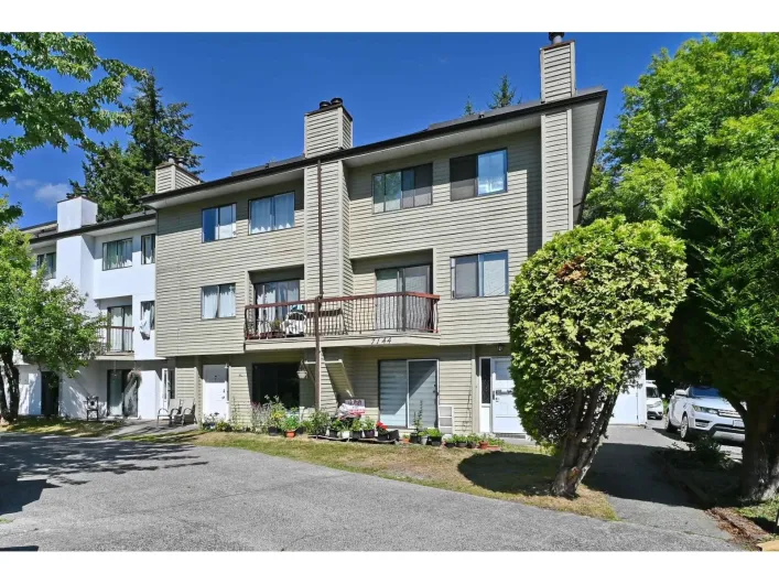 210 7144 133B STREET, Surrey