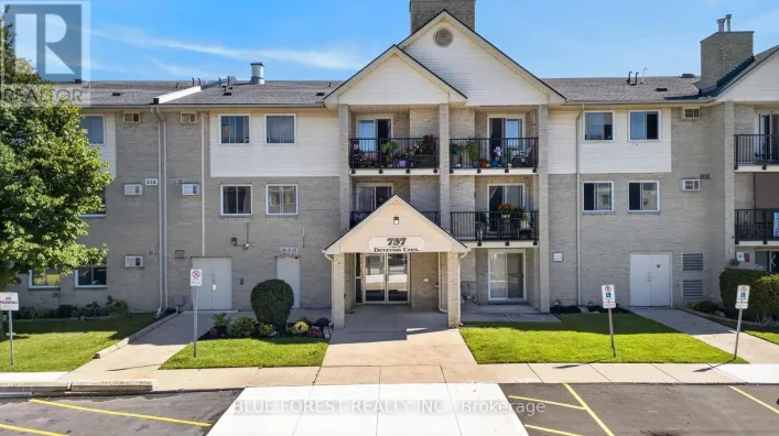 210 - 737 DEVERON CRESCENT, London South