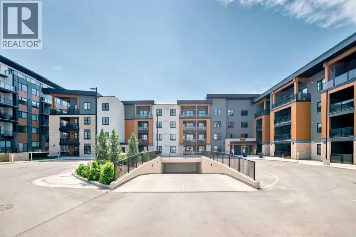210, 8355 19 Avenue SW, Calgary