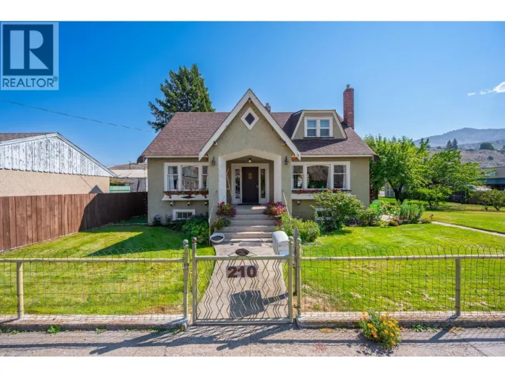 210 Brink Street, Ashcroft