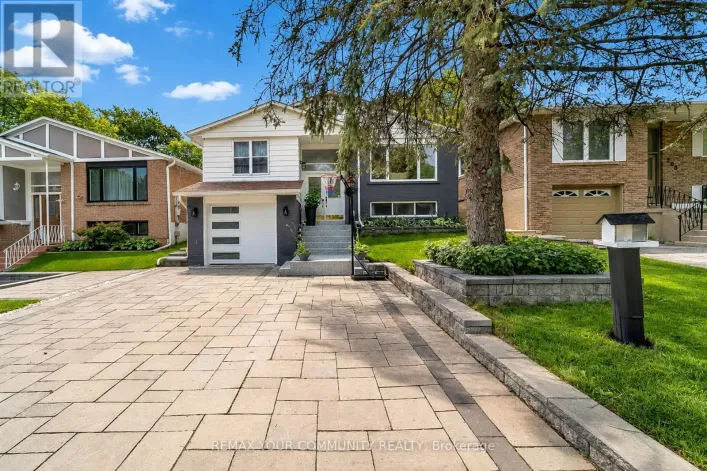 210 CURREY CRESCENT, Newmarket