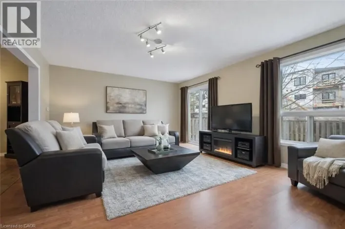 210 DAWN Avenue Unit# 38, Guelph